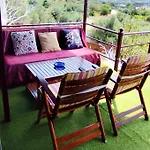 Cozy House With Amazing View And Unique Outdoor! *