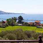 Cozy House With Amazing View And Unique Outdoor!