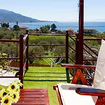 アパート Cozy House With Amazing View And Unique Outdoor!