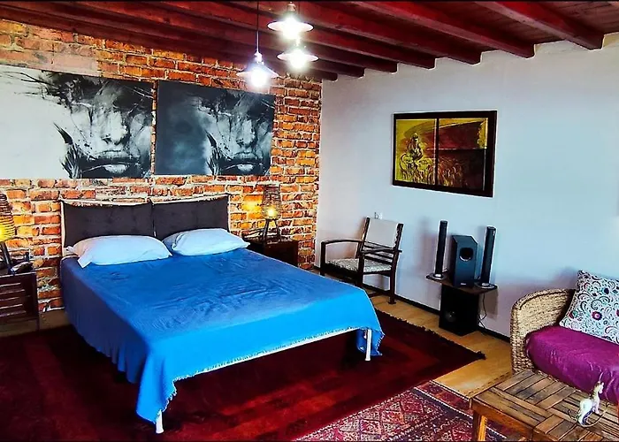 Cozy House With Amazing View And Unique Outdoor!